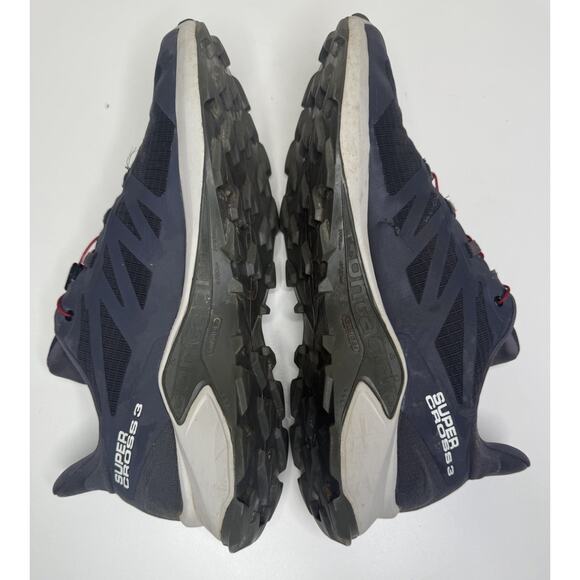 Men’s 11.5 Salomon Black and Red Athletic Hiking Trail Sneakers - Picture 5 of 12